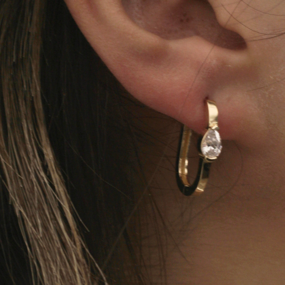 14K Solid Gold Clipped Teardrop Earrings
