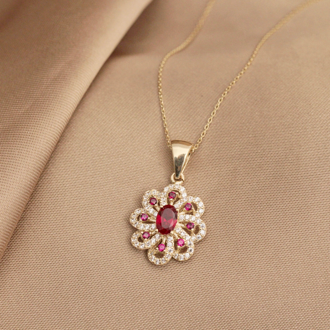 925 Sterling Silver Mid-Century Full Oval Necklace