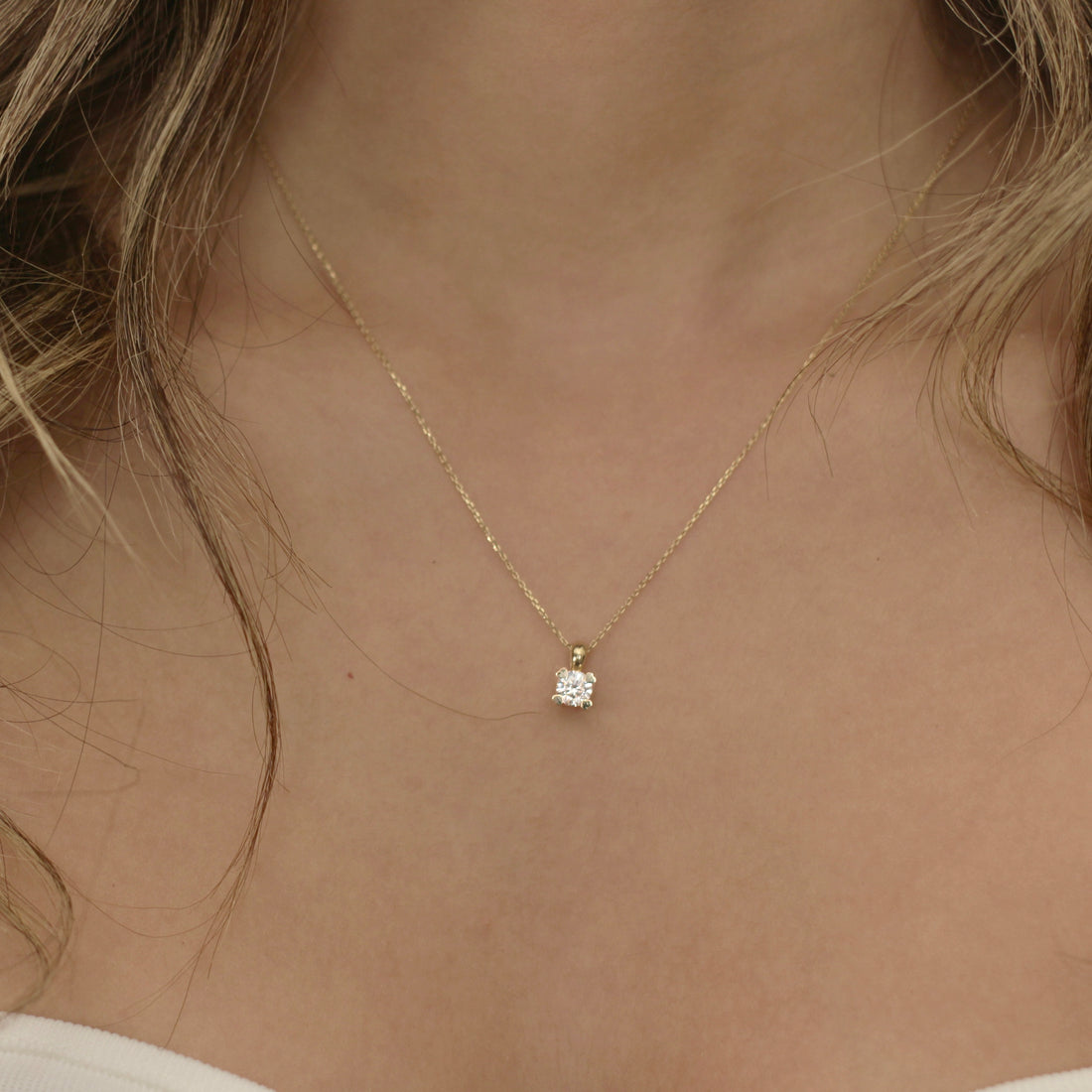 14K Solid Gold Heart Charm Solitaire Necklace